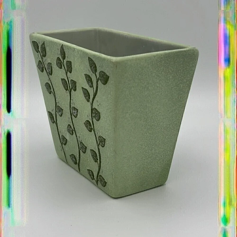 PARTYLITE MEADOW BREEZE CANDLE HOLDER